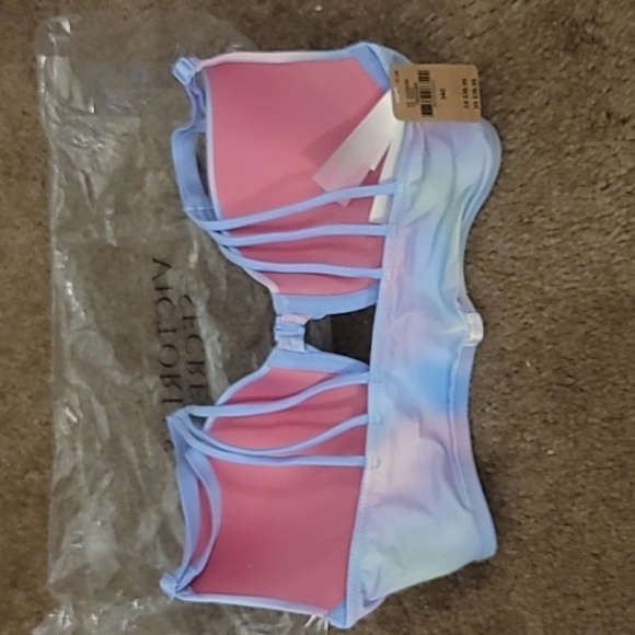 Victoria's Secret PINK wear everywhere pushup bra - Picture 4 of 4